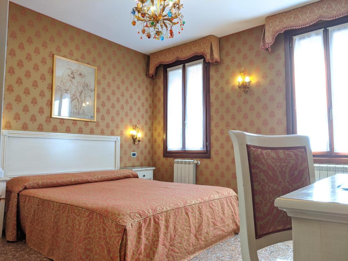 Bed and Breakfast Ca' San Vio Venedig Exterior foto