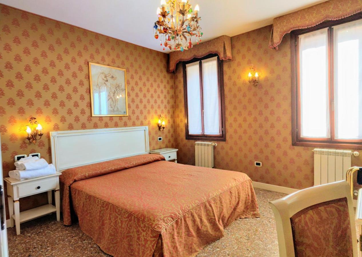 Bed and Breakfast Ca' San Vio Venedig Exterior foto